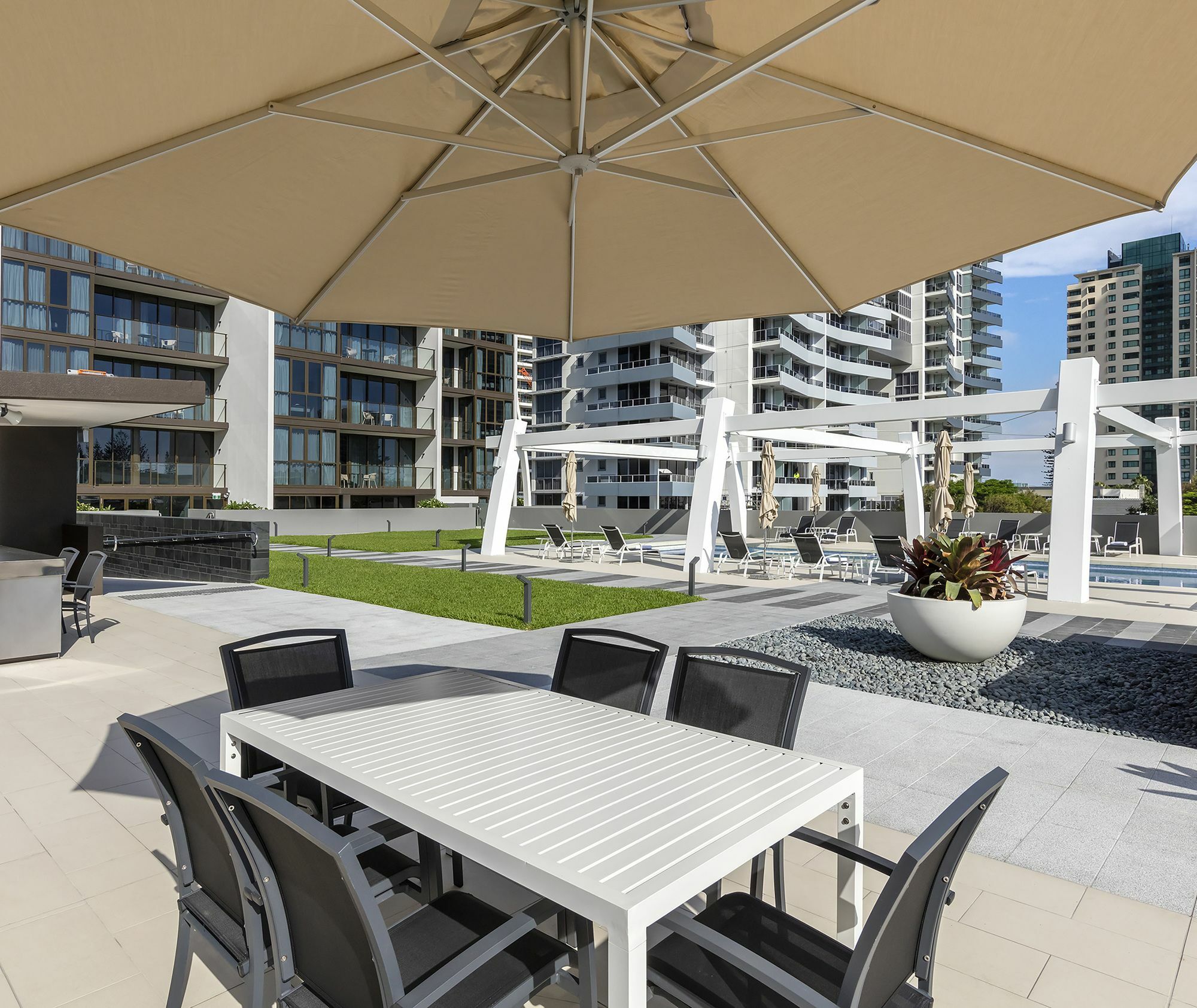 Avani Broadbeach Residences Gold Coast Exterior foto